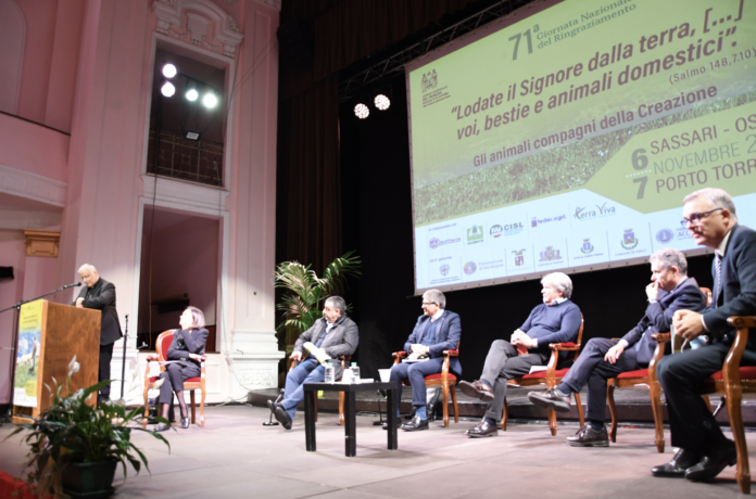 Giornata-ringraziamento-palco-1